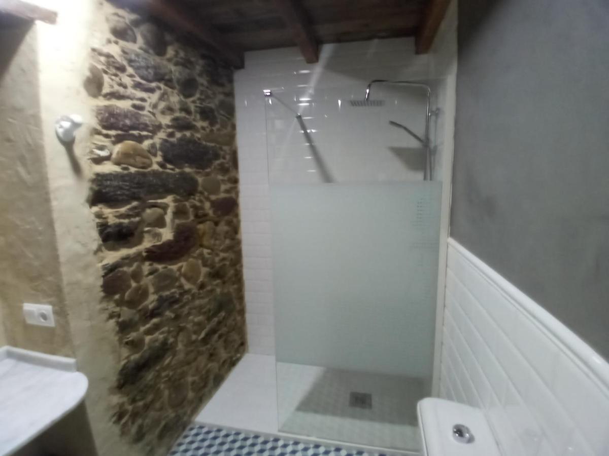 Hostal La Medina De Camponaraya Exterior photo